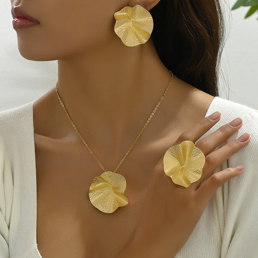 Pleated Lotus Leaf Jewelry Set - Niche European and American Pastoral Style Necklace, Ring, and Earrings - Unique and Personalized Wild Design